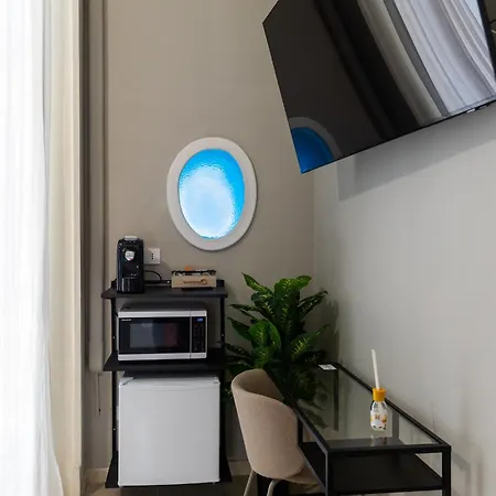 Dimora Di Mare Bed & Breakfast 3*