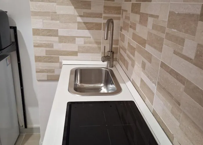 Dimora Di Mare Bed & Breakfast 3*