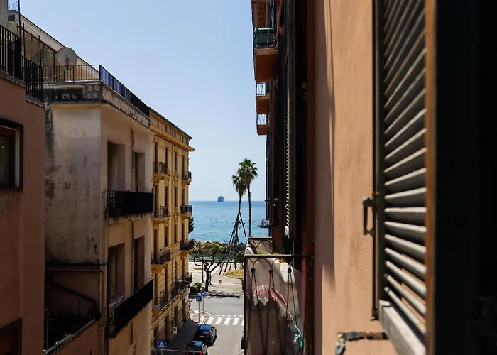 Dimora Di Mare Bed & Breakfast Salerno